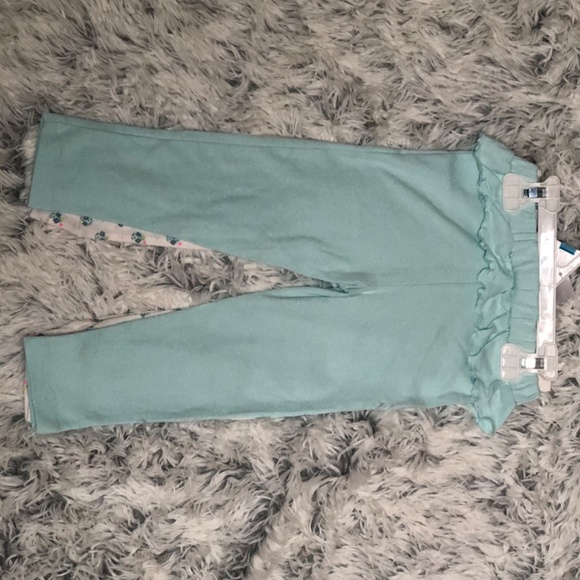 Carter’s two pieces leggings - Picture 2 of 4